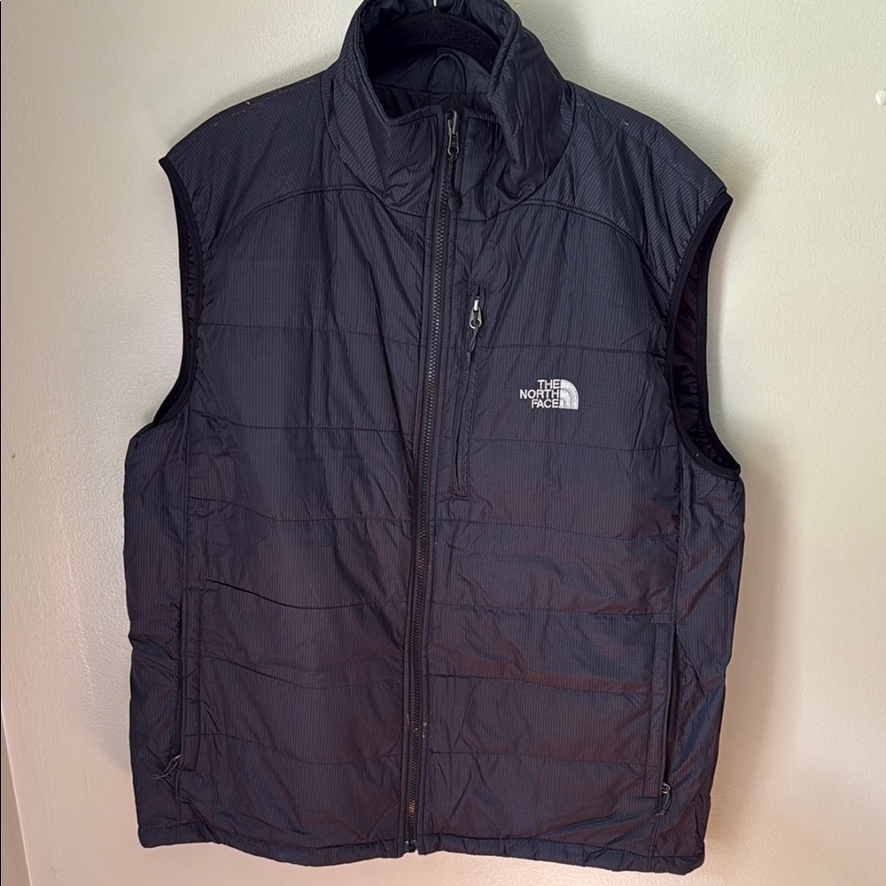 The North Face Men's Black Quilted Vest